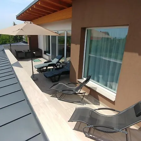 Apartament Bobic