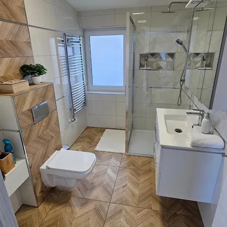 Apartament Bobic *